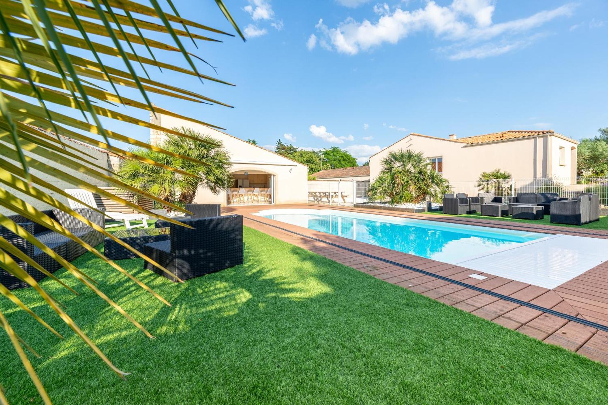La Maison Paradis - Piscine Privee Et Chauffee Luçon Eksteriør billede